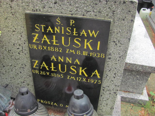 Adam Kuświk 1951 Kraków-Salwator - Grobonet - Wyszukiwarka osób pochowanych